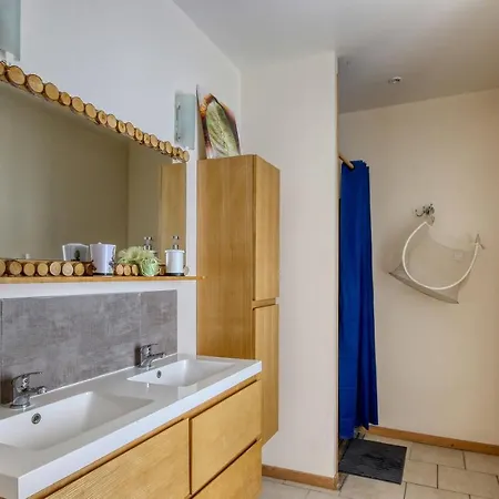 Hotel apartamentowy Le Paradis *